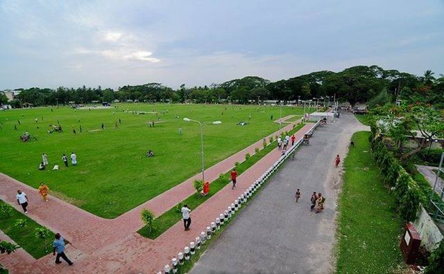 640px-Bell's_Park_aka_Bangabandhu_Udyan_Barisal